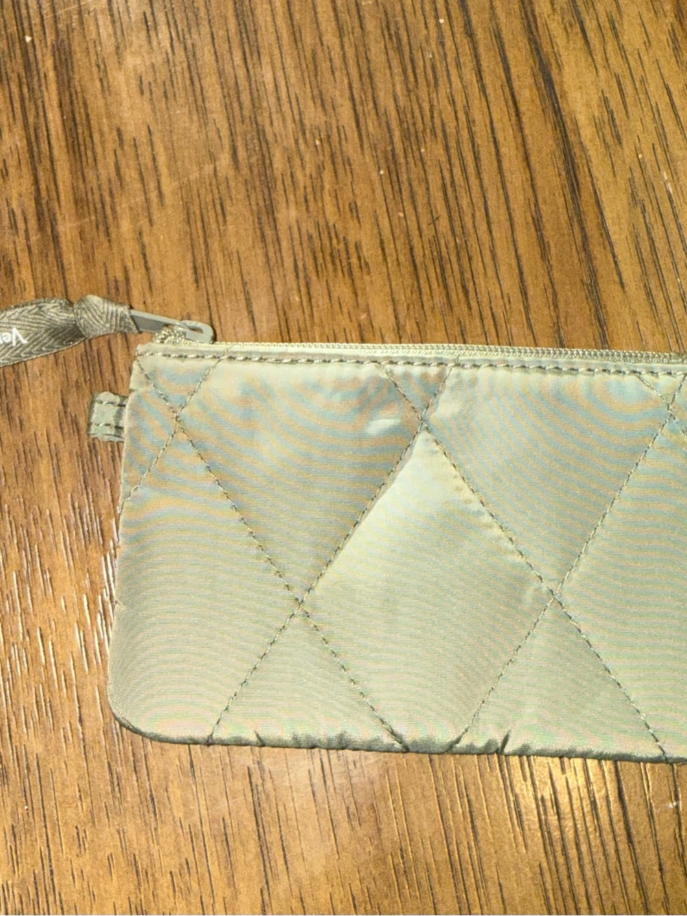 Vera Bradley Light Green Quilted ID Wallet with Zip - Picture 3 of 4